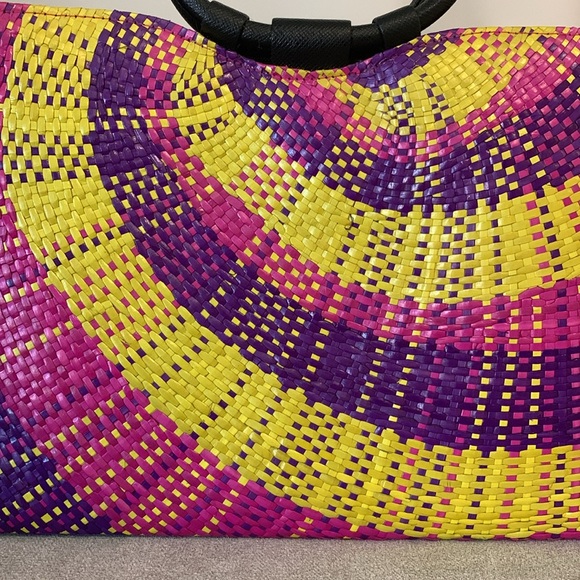 NWOT Colorful Straw Bag 🛍️ - Picture 3 of 5